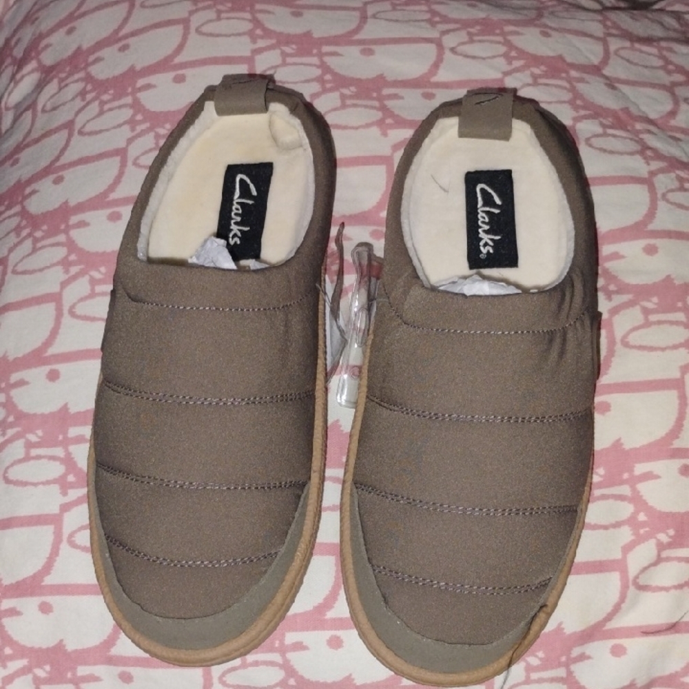 Clarks Olive Green Slip-On Slippers